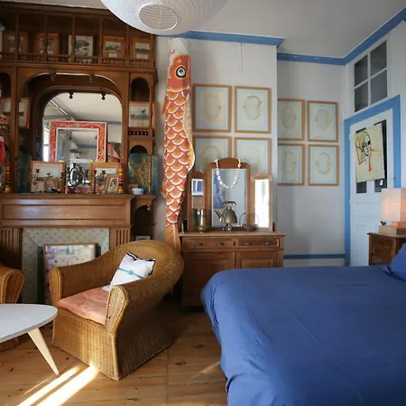 La Louis, La Rose, Vue Mer, Bed & Breakfast
