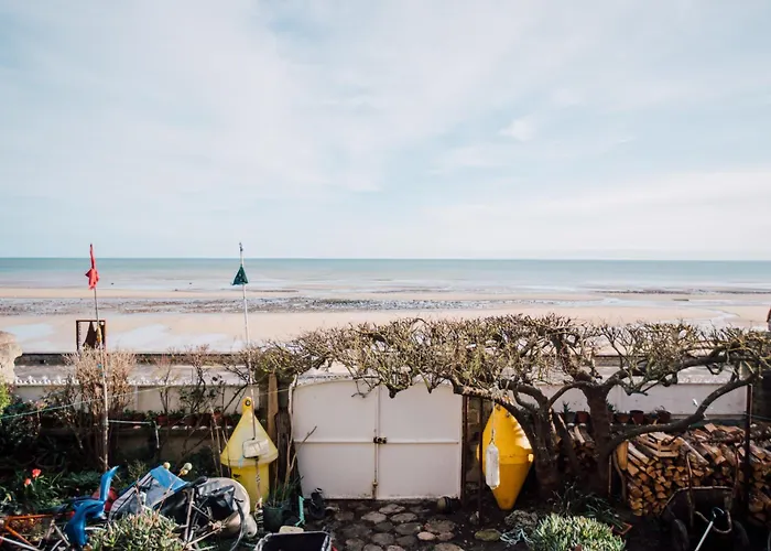 La Louis, Maison D'hotes, Vue לינה וארוחת בוקר ליון-סור-מר