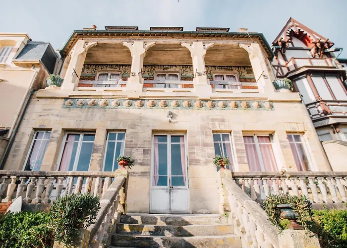 לינה וארוחת בוקר La Louis, Maison D'hotes, Vue ליון-סור-מר